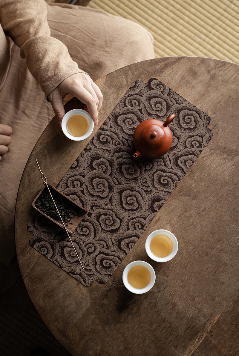 morimatea's tweet image. Genuineness and uniqueness of tablecloth really attract and fascinate.
.
.
.
#tea #teamat #tableflag #tabletrunner #exquotes #exquisite #elegant #beautiful #teapot #teaware #teascoop #blacktea #sweet #teamaster #teamagic #quietmind #zen #peace #aesthetic #authentic #morimatea