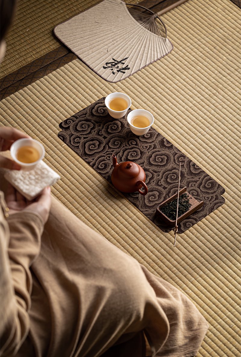 morimatea's tweet image. Genuineness and uniqueness of tablecloth really attract and fascinate.
.
.
.
#tea #teamat #tableflag #tabletrunner #exquotes #exquisite #elegant #beautiful #teapot #teaware #teascoop #blacktea #sweet #teamaster #teamagic #quietmind #zen #peace #aesthetic #authentic #morimatea