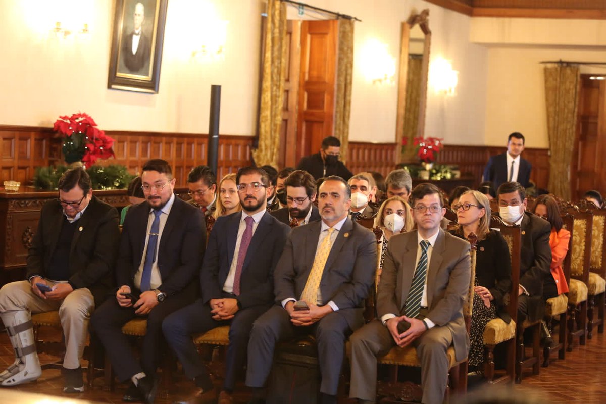 SuperintEC's tweet photo. Ratificamos nuestro compromiso en la lucha contra la corrupción. Participamos de la Sesión Solemne al conmemorarse el "Día Internacional de la Lucha Contra la Corrupción", junto al Vicepresidente de la República @AborreroVega https://t.co/cJUXP61NQW