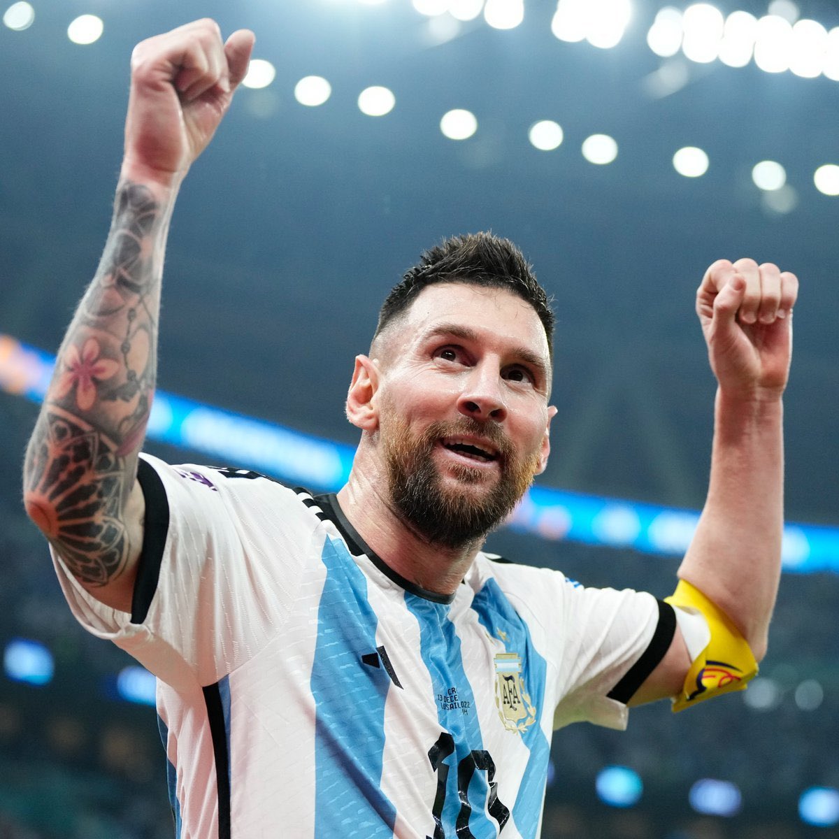 AlbicelesteTalk's tweet photo. Leo Messi: “It's my last World Cup. It's impressive to end up playing a final. There's a long way to go for the next one, there are many years and surely because of age I will not reach it. I’m going to play my second World Cup final. Hopefully this time it ends in another way.” https://t.co/pYInbc6Uj8