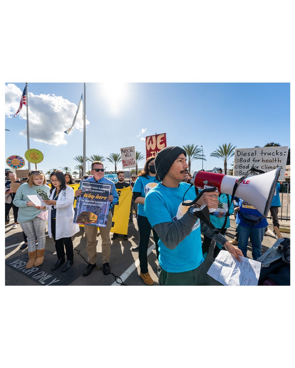 1/ Photo'd a rally against the Mitsubishi Cement Corporation’s plans for a cement plant. Residents of #BarrioLogan and #NationalCity gathered  this morning to raise awareness of the environmental racism and disproportionate impact this plant would have on communities of color.