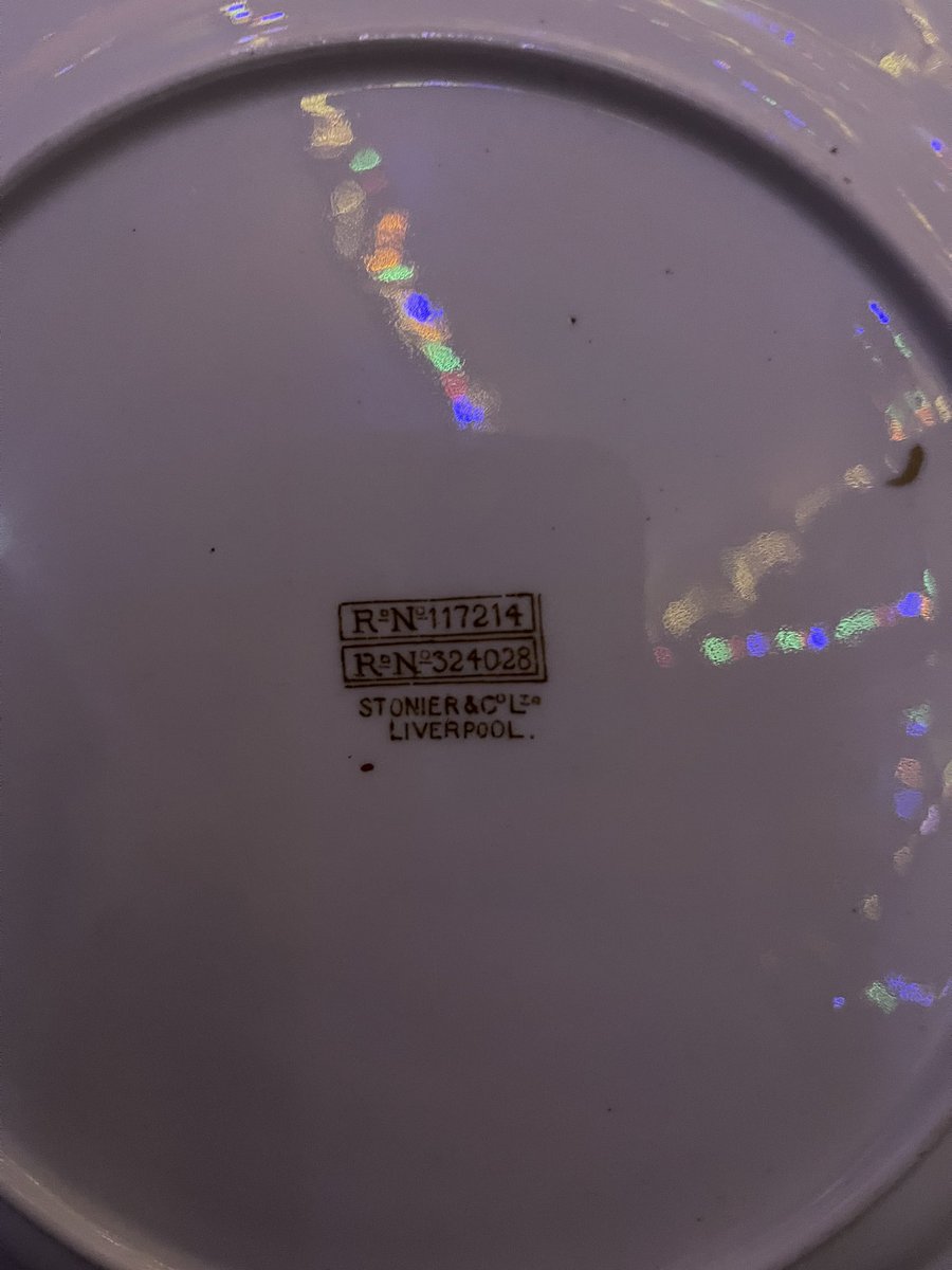 dookiewookie's tweet photo. My Christmas present to myself is this 1st class dinner plate from RMS Olympic, sister ship to Titanic https://t.co/jwOrmgKni0