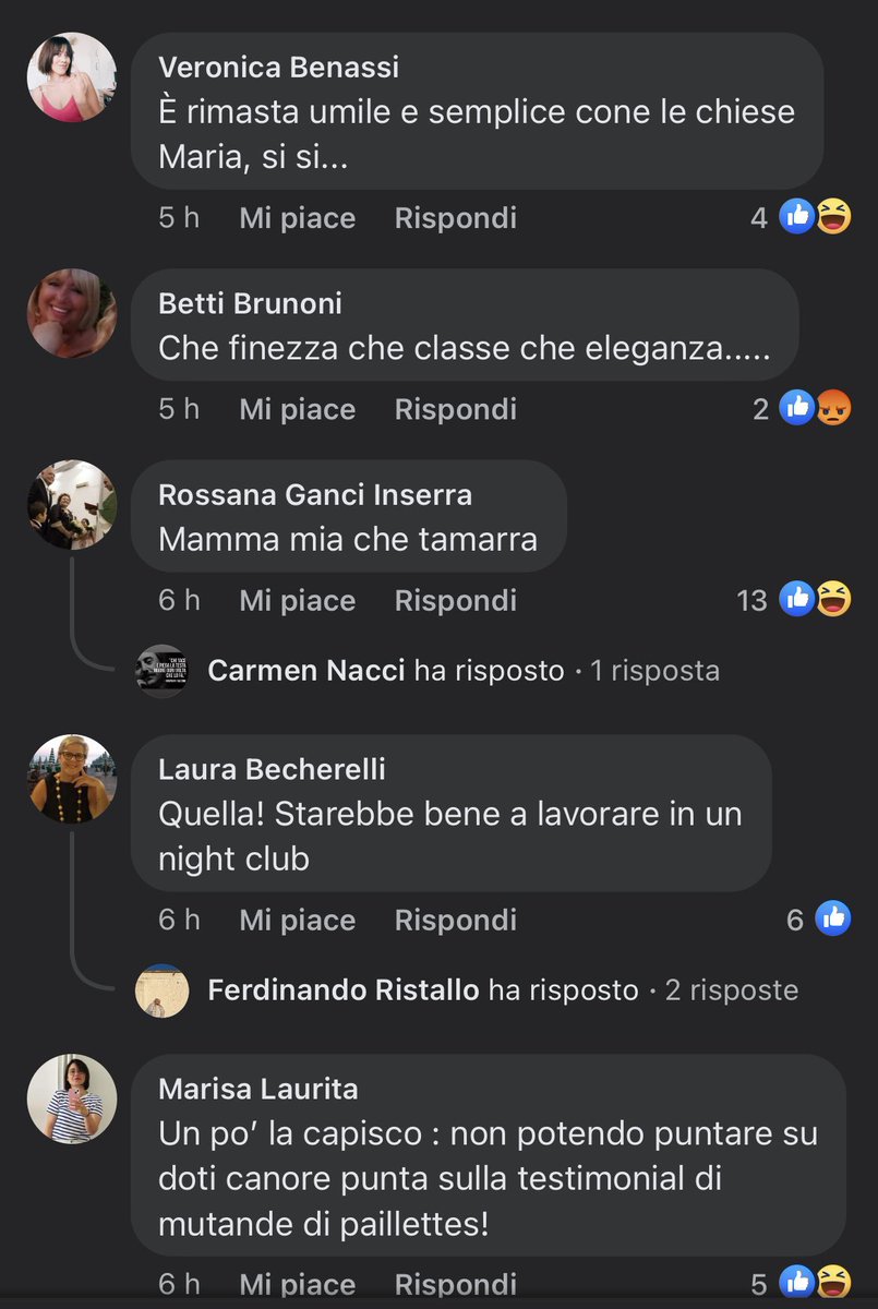 danselavienrih's tweet photo. Il livello dei commenti sotto il post del concerto di Elodie fatto da ticketone su Facebook. E questi sono solo alcuni dei 400+ commenti sessisti e imbarazzanti presenti sotto la foto del post. Lo schifo che provo non è quantificabile. https://t.co/kHFRQKaPTu