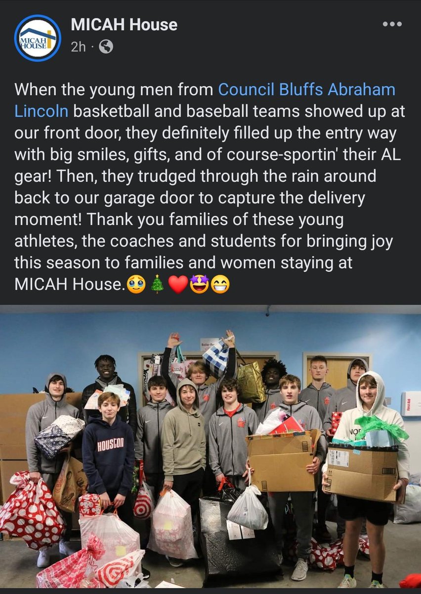 👊 Dudes showed out! What a special group of young men. Thank you, <a href="/CoachIsaacson/">Coach Isaacson</a> for including us in the endeavor to help support our community this holiday season. Selflessness is the ultimate way to find meaning for ourselves. #Together
