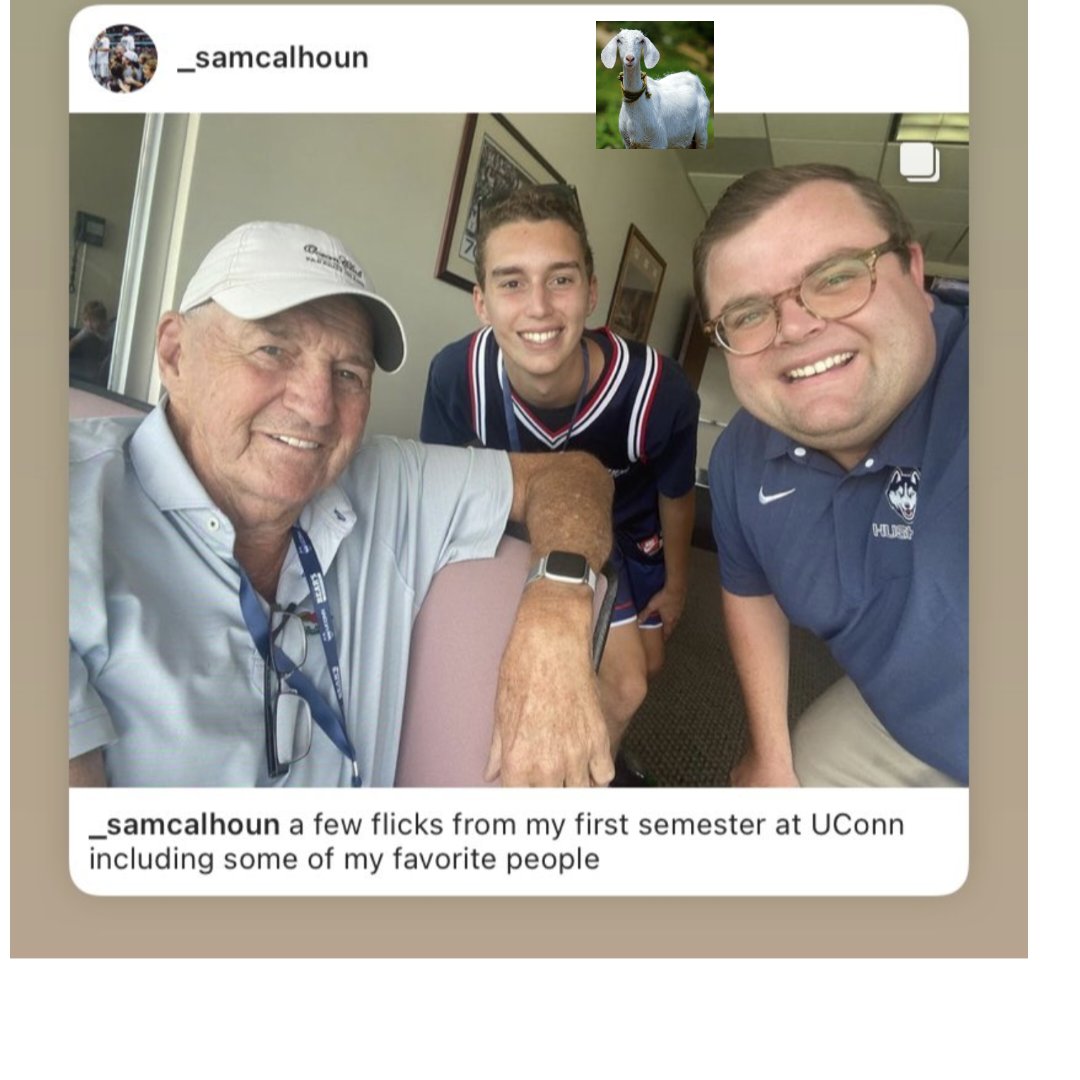 pauldrewry's tweet image. Trying to squeeze one more GOAT into this pic. No room! Too many GOATS! 🐶🐐
#UConn #jc #johnfanta #_samcalhoun