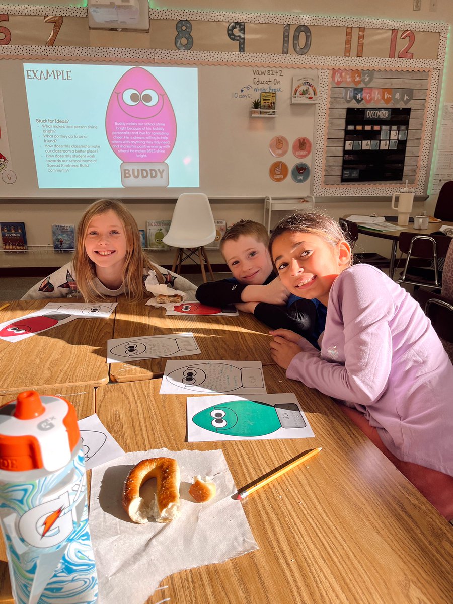 misslachman_GV's tweet photo. Always celebrating each other’s kindness in 3rd grade! ✨☺️♥️ @mstravers_gvsd #SpreadKindnessBuildCommunity https://t.co/SXMgblYVyF