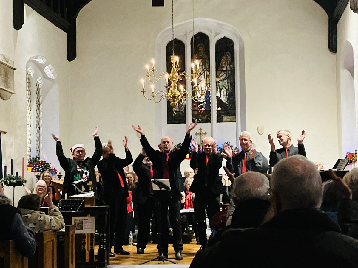 A happy night @ St Peter and St Paul’s with the fabulous Vocalise Community Choir and a guest appearance from the brilliantly entertaining Lost Direction.