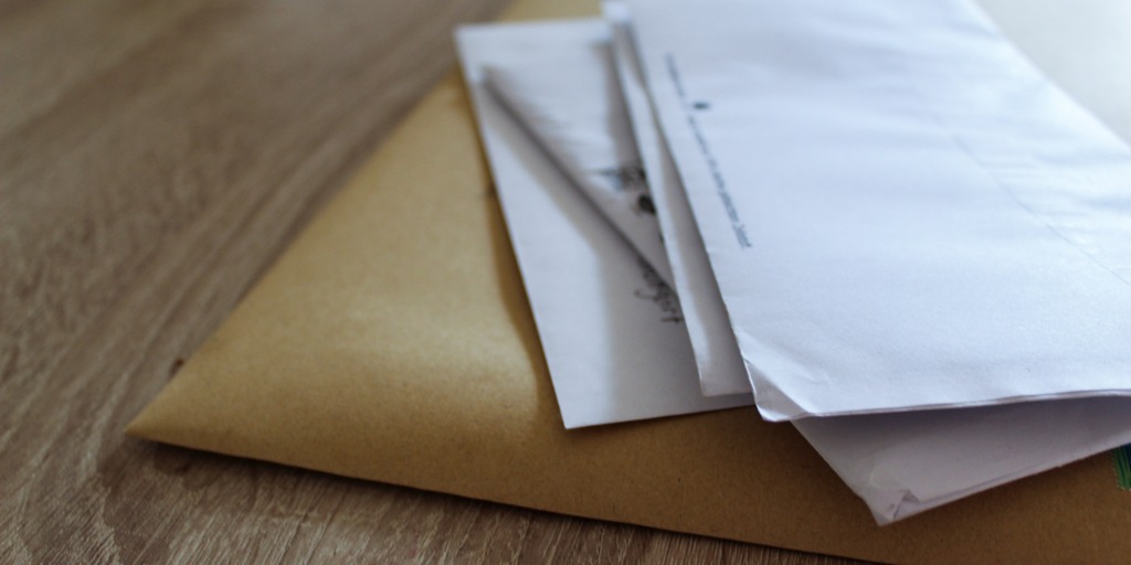 StaffordshireTS's tweet photo. Have you received post telling you you’ve won a lottery you didn’t sign up for? ✉️🤨
This is a sign of a lottery scam. Say no to #scammail and send it to the @AgainstScams team! @CEnTSA_ #Scamnesty
Find out more here ➡ https://t.co/e9JJIj465x https://t.co/RcL2J1fOzp