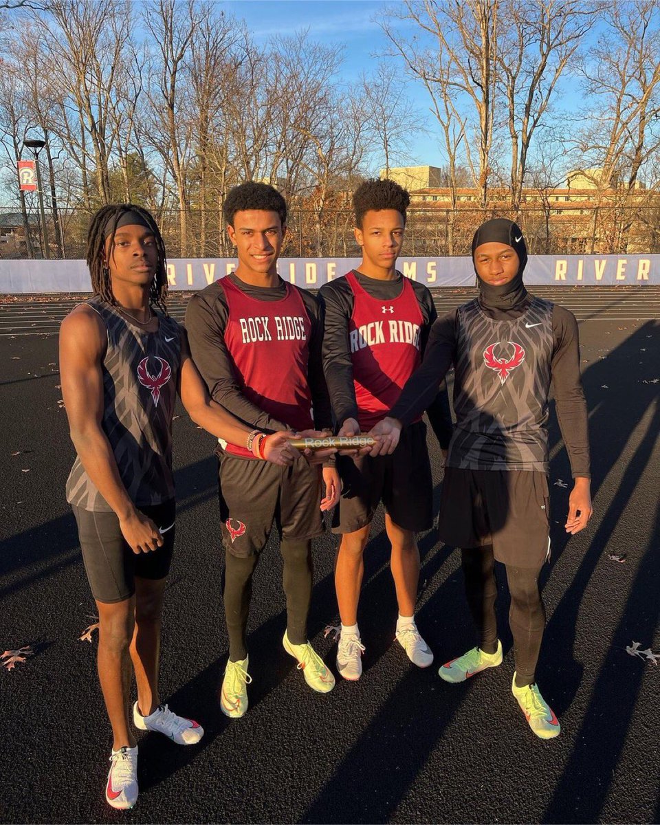 🚨School Record🚨Congratulations to our Boys 4x2 team of Julian, Asi, TeYany, and Kamaal who hot a National qualifying time and set a school record! 

Keep rising Phoenix! 🔥🔥🔥