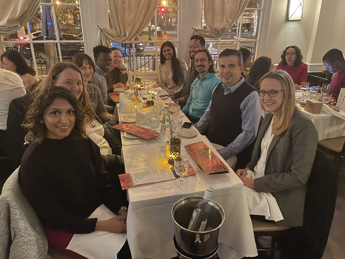 #DIScience22 So wonderful to have such a great group of researchers from HOBI at the annual D&amp;I conference. Join our great group with our two open faculty positions in implementation science. explore.jobs.ufl.edu/en-us/job/5249… and explore.jobs.ufl.edu/en-us/job/5249…