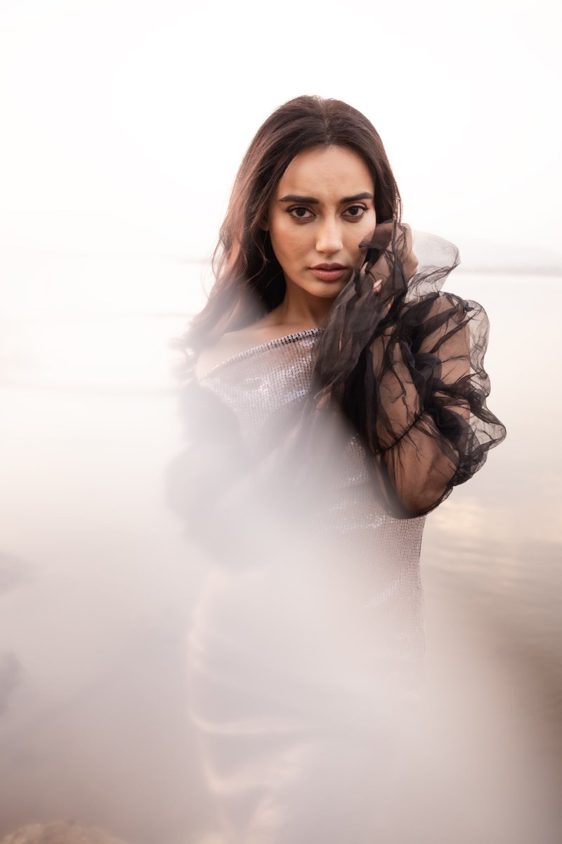 SurbhiJtweets's tweet photo. Hey✨ https://t.co/6TMiHvEc2D