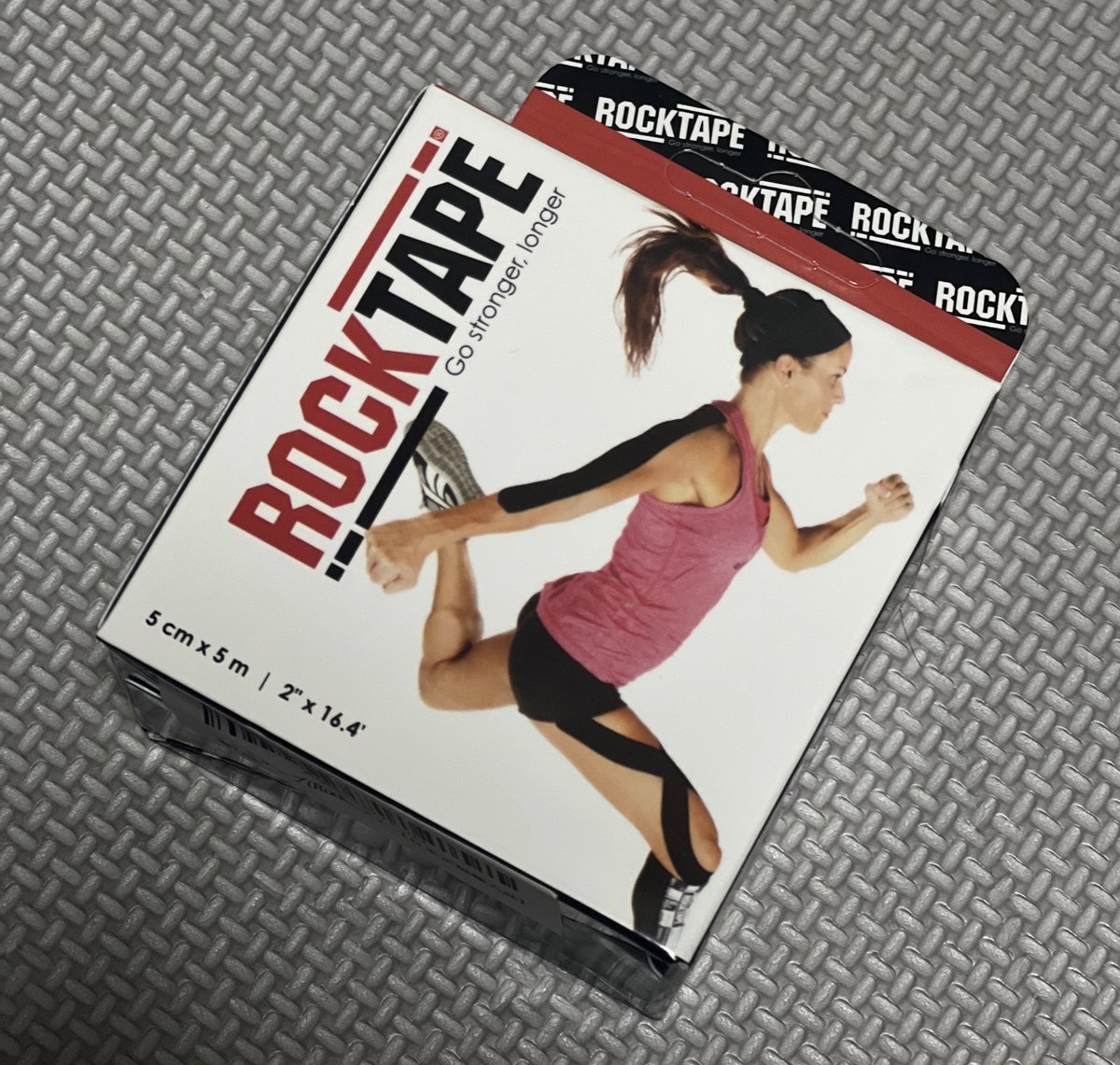 hategoro0110's tweet photo. 昨日から試してるロックテープ
素晴らしく良い👍
#ROCKTAPE https://t.co/ytOc59yhRx
