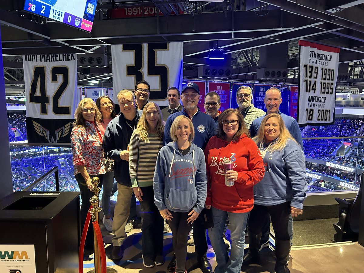 ScottFCooper's tweet photo. LSA #Sixerslive https://t.co/0OPmmjsRD9