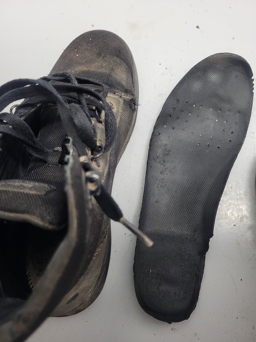 Tyrant_toes's tweet photo. You must buy my disgusting work boots! There size 10 doc martens! Wore them everyday stomping in mud a muck. They smell.
#sniffer #wellworn #footstomping #stinkyfeet #smellyfeet #muddyboot https://t.co/f15tloCA0d