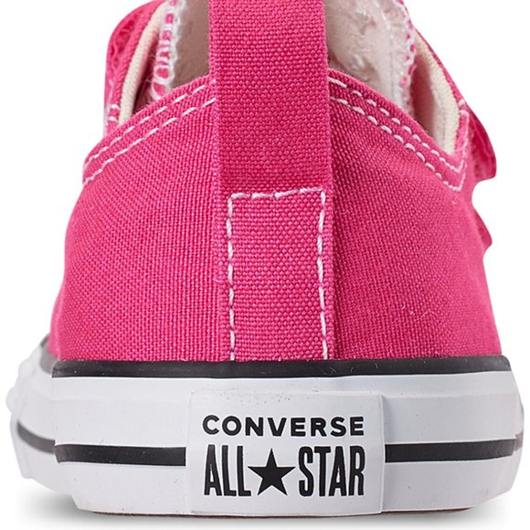 aritheblondie's tweet photo. So good I had to share! Check out all the items I'm loving on @Poshmarkapp from @sunlitgardenn_ #poshmark #fashion #style #shopmycloset #goodamerican #juicycouture #converse: https://t.co/Y8VwbFKx6G https://t.co/LihH3zxZ68