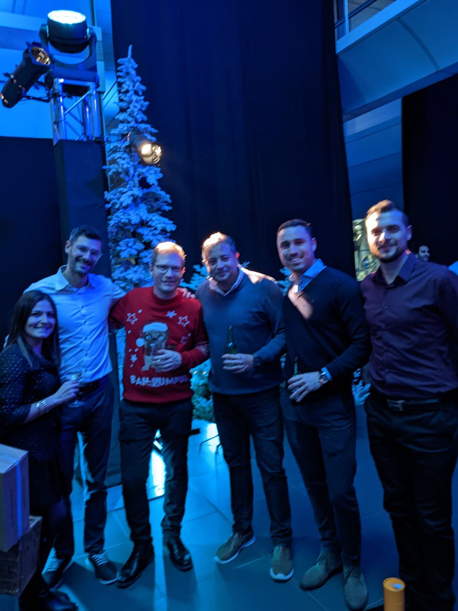 Tonight I was checking the photos from last Friday, and I realized this will be the last one together with the boss.

Vielen dank Andreas.

I wish you all the best for the future. You are going to be truly missed.