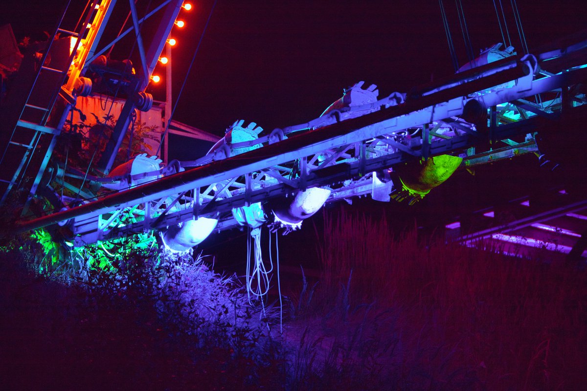 hackerpics4223's tweet photo. Chaos Communication Camp 2015 Camplife at night Bagger 288 closeup #color #light #mildenberg #ziegeleipark #hackercamp #zehdenick #camplife https://t.co/0sOtKWHtFC