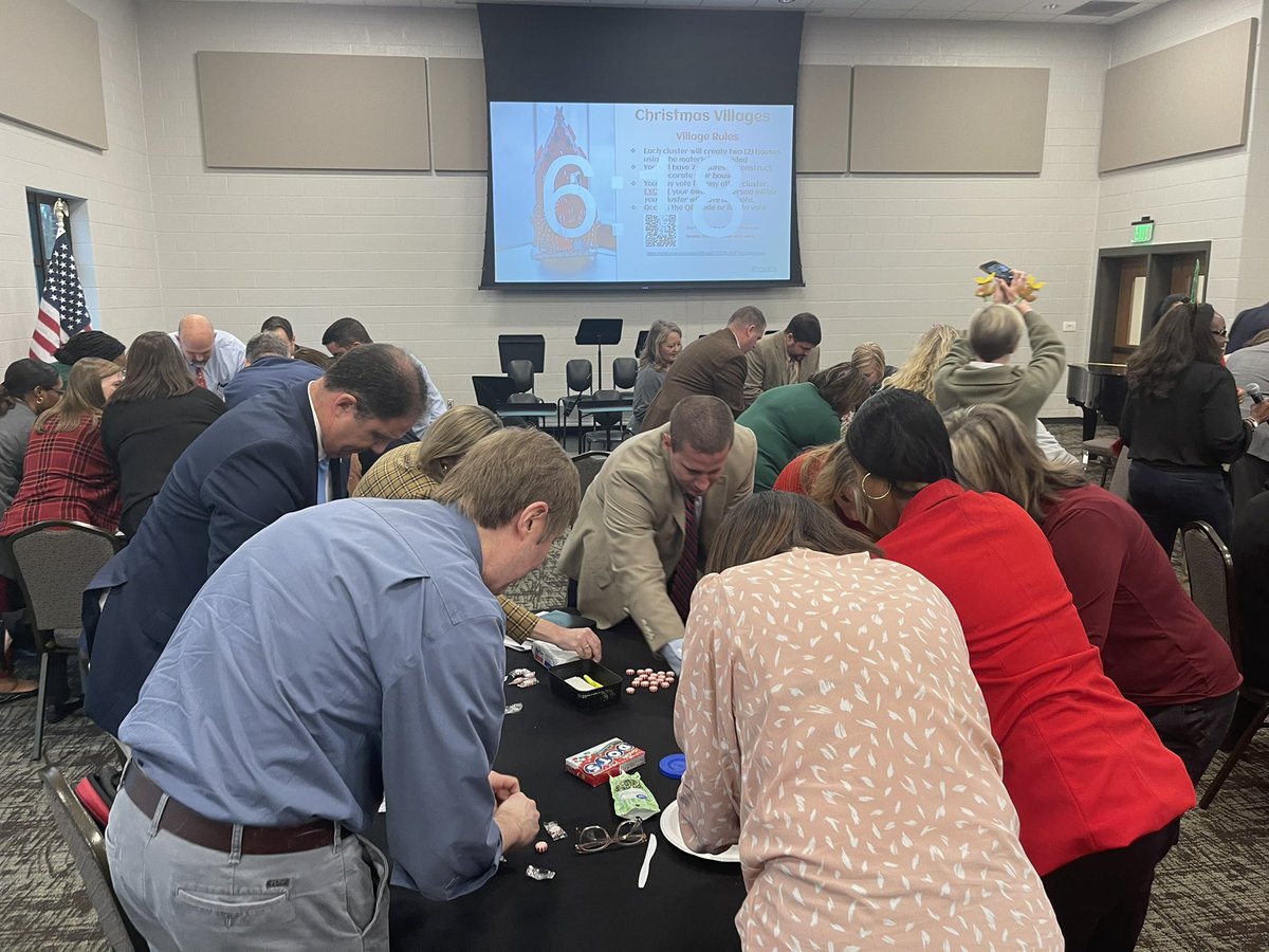 scottkcowart44's tweet photo. Amazing morning with Carroll County Principals today! A big thank you to the VRHS Jazz Band and students form our Superintendent’s Advisory Council for taking part in our meeting!  So much to be proud of in Carroll County Schools!  #24STRONG https://t.co/xtfeFnQAgb