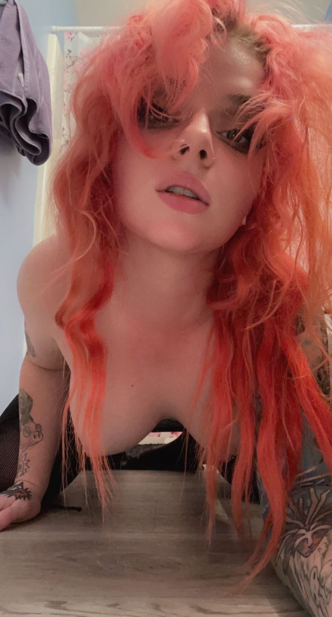 vermilionvixxxn's tweet photo. Feeling frisky RT if you are too 🥵 https://t.co/GOSLFUBjG0