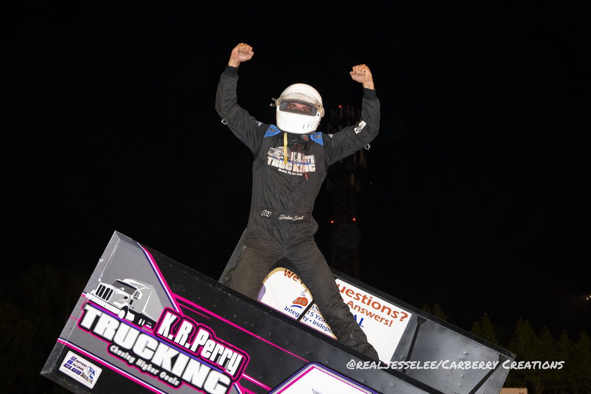 RealJesseLee's tweet photo. Best of Victory Lane 2022 - @racing_united https://t.co/JEfw9VIlOJ