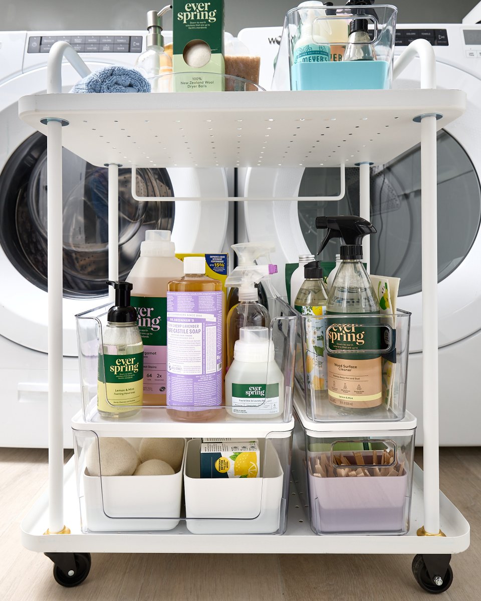 iDLiveSimply's tweet photo. Take this as your sign to create a cleaning cart before the holiday madness π Shop the Rosanna Pansino Collection by iDesign exclusively on @Amazon with the link in our bio.
@rosannapansino #MyiDesign #iDLiveSimply https://t.co/YC0pPsux60