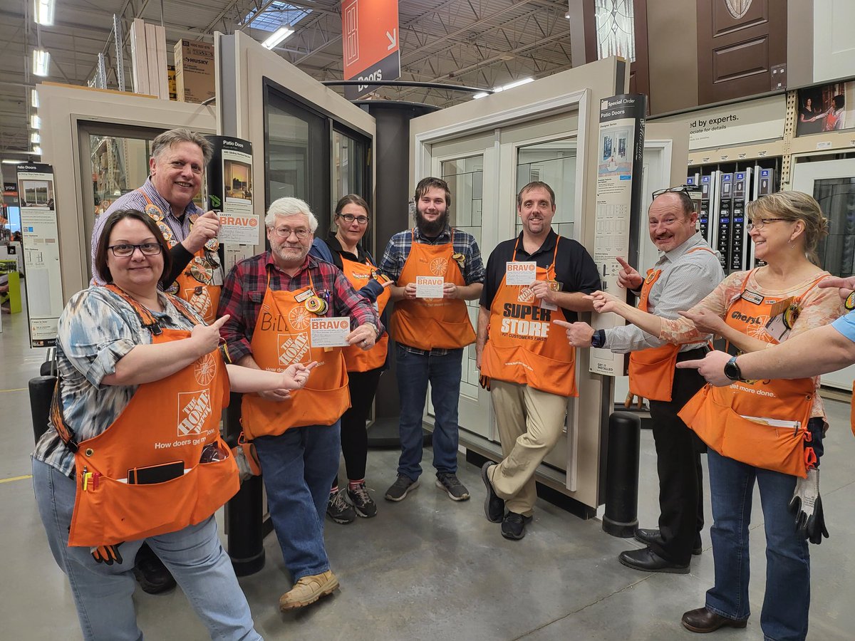 AlexMad2212's tweet photo. Specialty Tuesday walk with pro, kitchens, and millwork depts.  They were engaged and ready to learn. Safety bravos for Chuck, Bill, Kevin, and Ryan. Great job team. Thanks for all you do!! https://t.co/hbXjSv8Zng