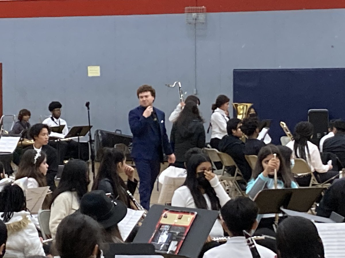 VAPAcoordinator's tweet photo. Great Performances at the high school Area Festivals! More to come! @WCCUSD @WCCUSDPathways @WCCUSDLibraries  @ECHSgauchos @rhsoilers @PinoleValleyHS @hercules_middle https://t.co/NVA7X6klU5
