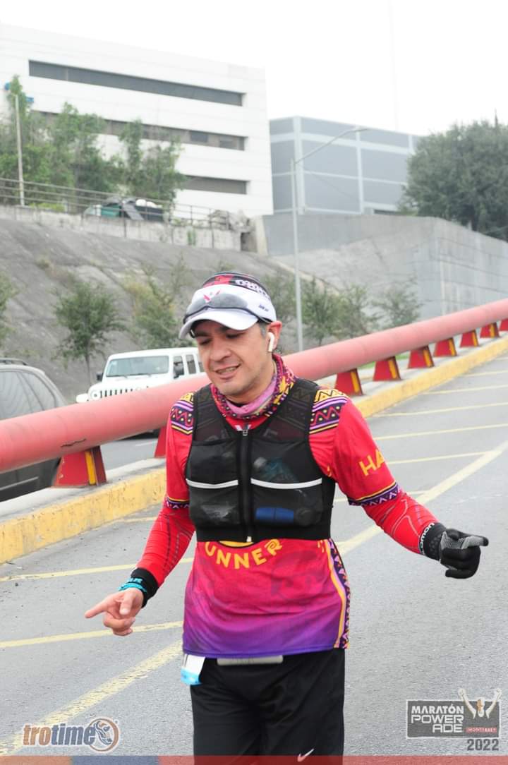 Nosoypelusa's tweet photo. Colarme en las fotos es mi pasión 🤭🤭🤭
#MPM22 @Maratonmty #Ultra4eva #UrbanTrail #RunningTime #UltraDeMente #bestiadeasfalto https://t.co/b7tLvNtZ6H