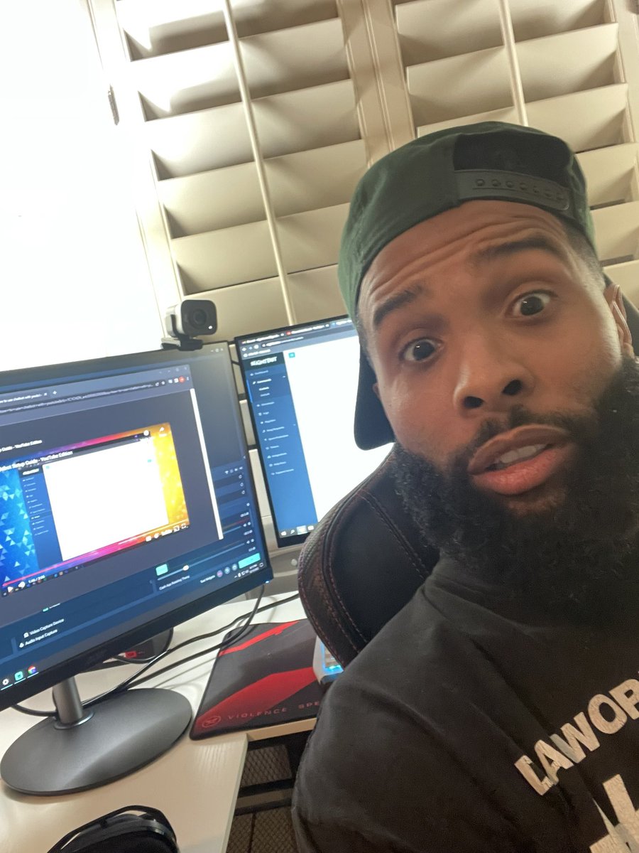 we goin liveeeeee in an hour n @cashapp is givin out $$$ so drop ur $cashtag in the chat to get paiddd. Y’all kno how I get down wit cashapp…🤑 <a href="/NukeSquad/">Nuke Squad</a> <a href="/TheNadiaAmine/">nadia</a>