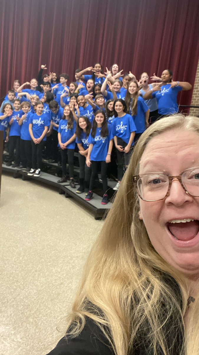 All smiles after our first choir concert of the 22-23 school year. I adore my <a href="/WestHillsMS/">West Hills Warriors</a> 6th grade choir! Our Premiere concert was a success⭐️ <a href="/AndyGignac/">Andy Gignac</a> @bhswatson <a href="/bhschools/">BHSchools</a>
