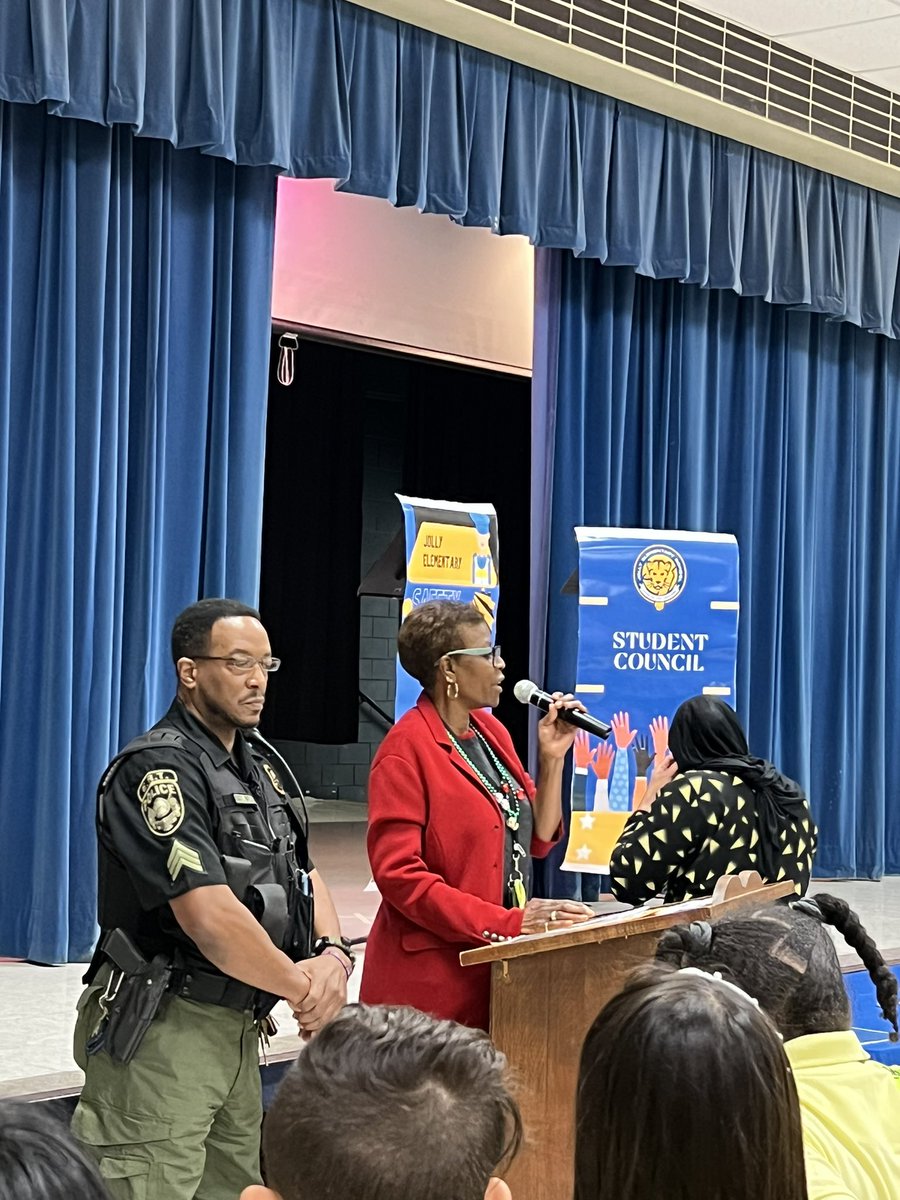 Safety Patrol and School Council installation. So proud of our scholars! Special Thanks to Sergeant Bell, one of DCSDs finest! <a href="/DeKalbSchools/">DeKalb Schools, GA</a> @PrincipalGrand1 PrincipalGrand1 <a href="/DrNormanCSauce3/">Dr. Norman C. Sauce III</a> <a href="/DCSDRegion4/">DCSD Region IV</a> <a href="/DeKalbSchools/">DeKalb Schools, GA</a>