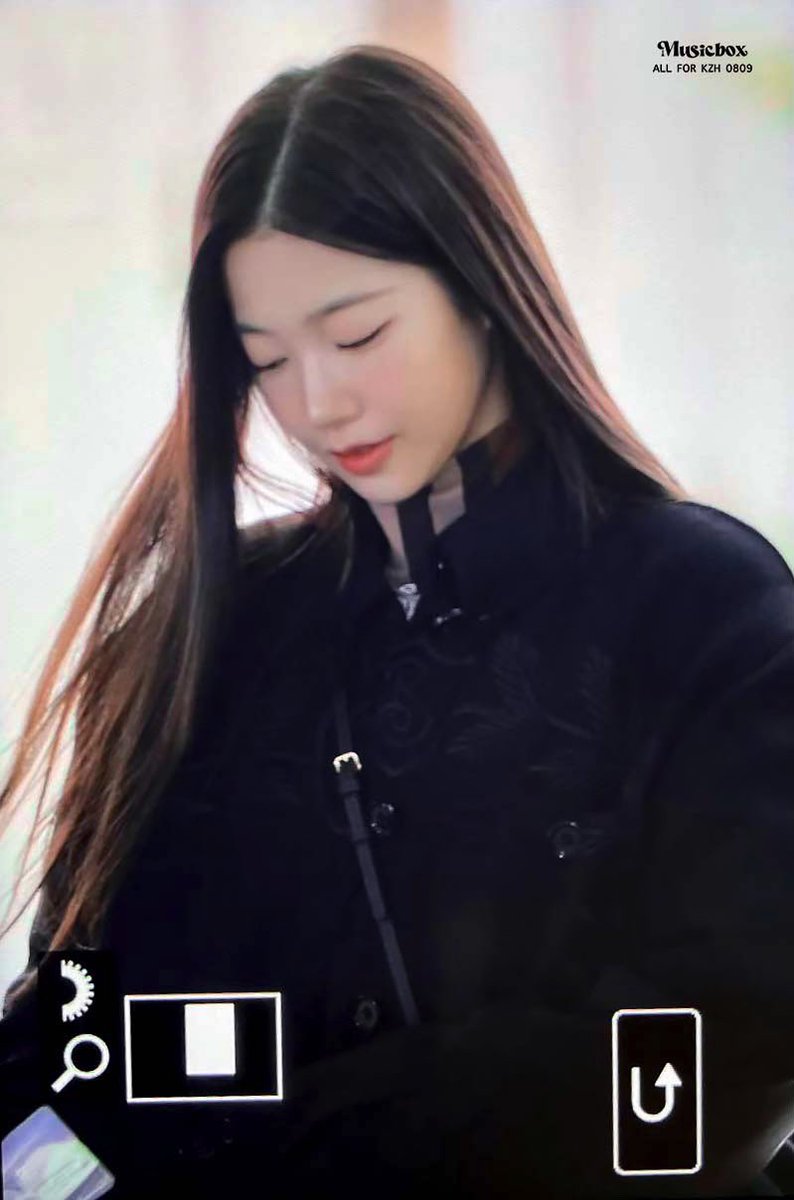 221212 ICN 프리뷰

#LE_SSERAFIM #르세라핌
#KAZUHA #카즈하