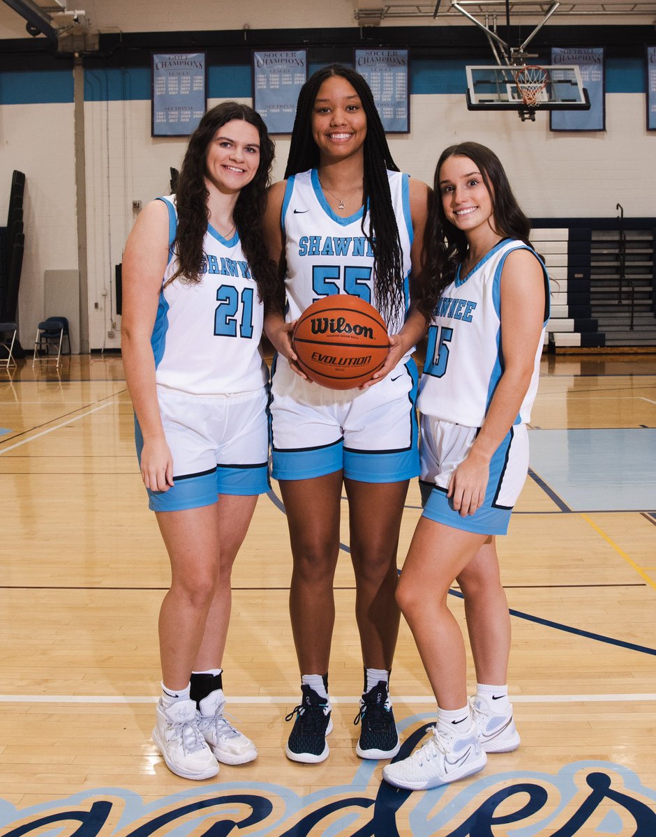 shawneeladybbal's tweet photo. Shawnee Basketball 2022-2023 Captains💙🏀  “Leadership is uncomfortable. That’s why leaders are so tough.” #brickbybrick https://t.co/hupyY9oHp5