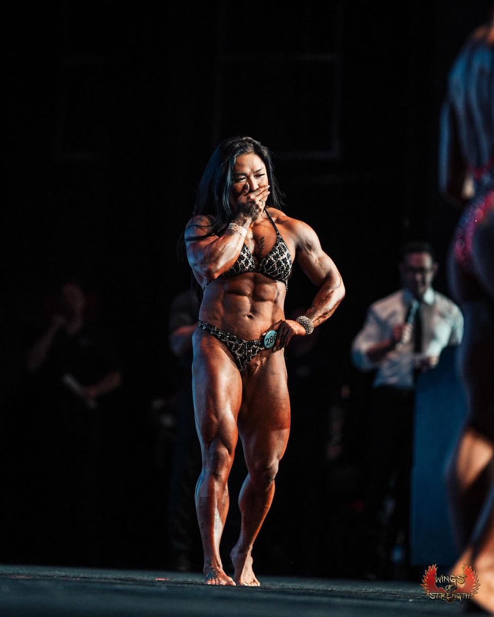 amazonianbeaut3's tweet photo. The Amateur Olympia Women’s Bodybuilding winner! #MarilynYee https://t.co/1VDNvKhrjD