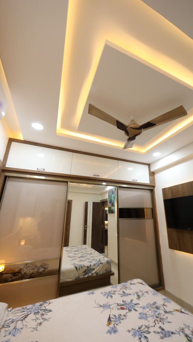 interior_mumbai's tweet photo. 1 BHK = 4.5Lakh
2 BHK = 6.5 Lakh
3 BHK = 9.5 Lakh

#interior #vintage #luxury #interiordesign #bhfyp #homedecor #decor #designer #interior #realestate #homesweethome #HouseOfZwide https://t.co/FuYMDxurGq