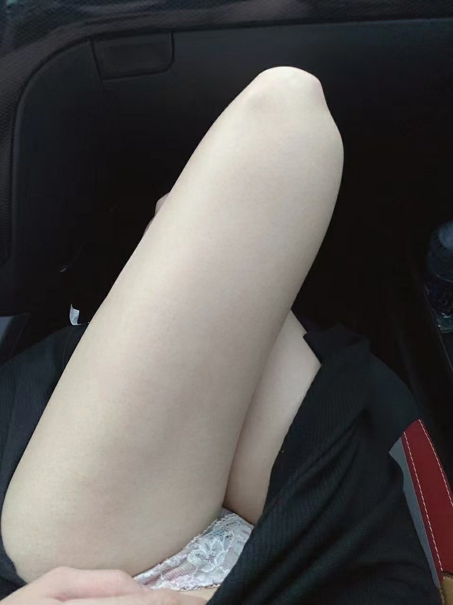 chenchen77_'s tweet photo. 妈妈要去找黑爹♡随便骂几句就要射的贱狗♡沉迷于妈妈的臭脚无法自拔♡你就在家对妈妈的脚底照片撸吧♡一天不上贡就难受的狗杂种提款机♡被说中了就滚来本小姐脚底挨榨操你妈♡
#文援 #女s #臭脚 #网调 #羞辱 #榨精 #atm奴 #榨精 #足交 #恋足 https://t.co/8fimOm34xh