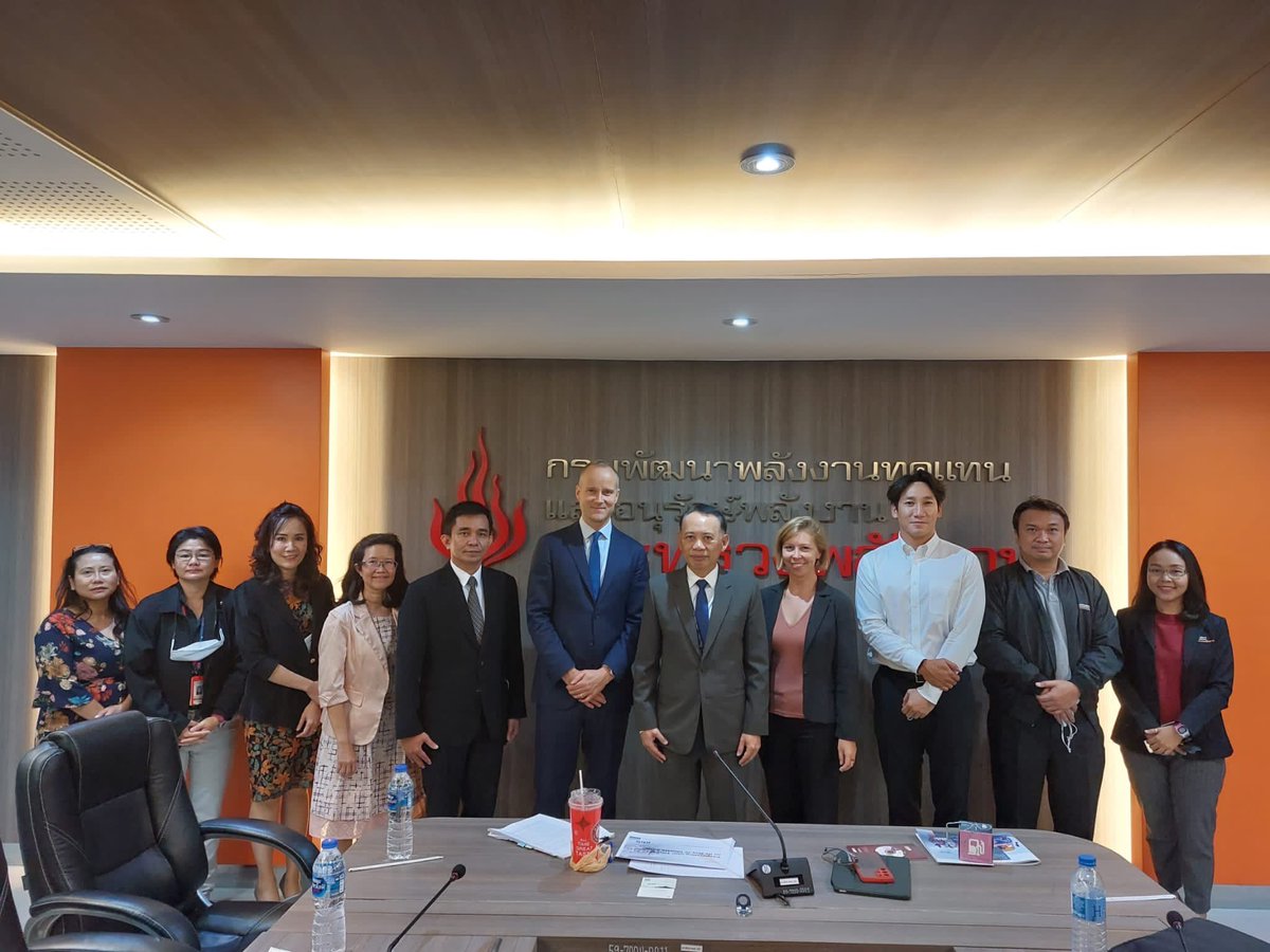 Ambassador Pedro Zwahlen (@swissambtha) on Twitter photo Very productive meeting with <a href="/energy_thailand/">กระทรวงพลังงาน</a> to discuss implementation of 🇹🇭🇨🇭bilateral agreement under #Art6, together with <a href="/FoundationKlik/">KliK Foundation</a>! Thank you DG Prasert & his team for the exchange and guidance on which sectors we could collaborate on. Very productive meeting with <a href="/energy_thailand/">กระทรวงพลังงาน</a> to discuss implementation of 🇹🇭🇨🇭bilateral agreement under #Art6, together with <a href="/FoundationKlik/">KliK Foundation</a>! Thank you DG Prasert & his team for the exchange and guidance on which sectors we could collaborate on.
