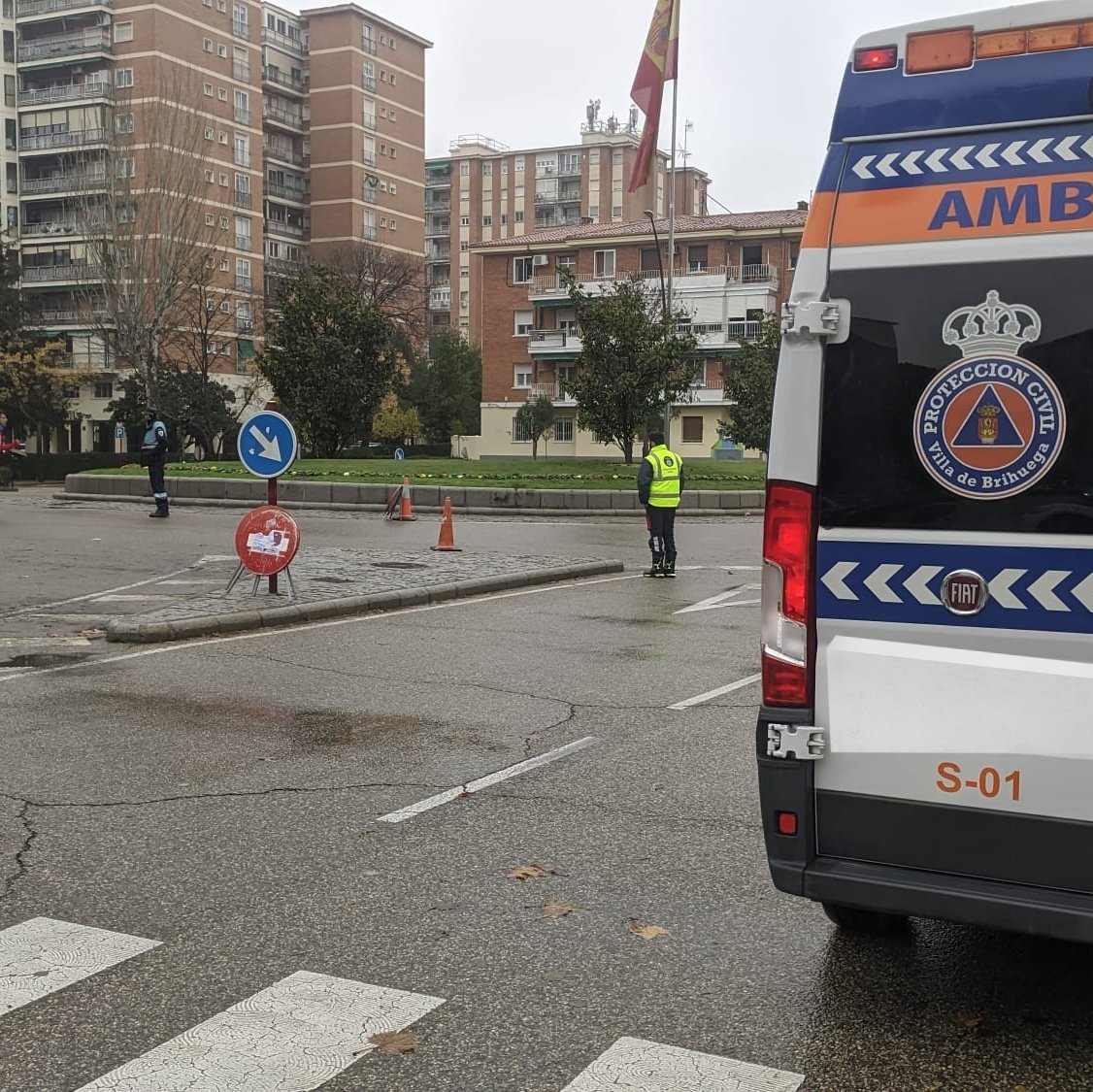 El domingo pasado acompañamos a los compañeros de <a href="/pc_guadalajara/">PC Guadalajara</a> en su XXIII Maratón de Guadalajara 

Pese a la lluvia hubo una gran cantidad de participantes 🏃🏼y allí estábamos velando por su seguridad 🚑🚓

#LasProtesCuentan
#Intermunicipios
#Maratón22