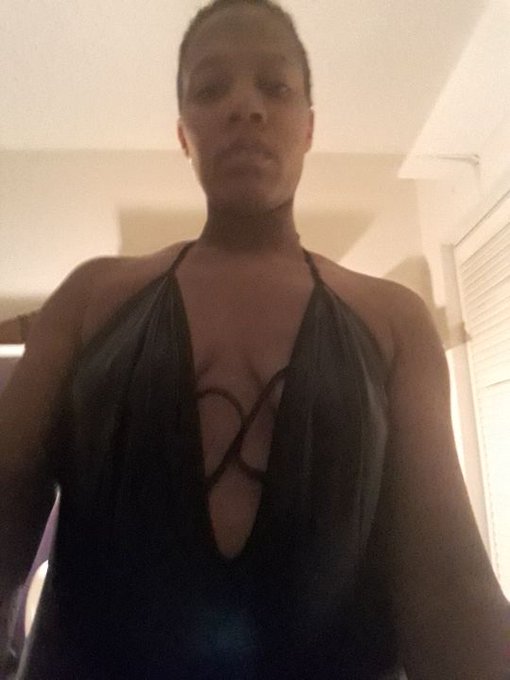 Clear your mind and leave all the thinking to me. No thoughts of your own except the ones I plant inside<a href="/tag/ebonygoddess"class="tags"><span>#ebonygoddess</span></a><a href="/tag/buyers"class="tags"><span>#buyers</span></a><a href="/tag/simps"class="tags"><span>#simps</span></a><a href="/tag/whalesubs"class="tags"><span>#whalesubs</span></a>