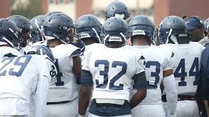 Blessed to receive a offer from Lincoln University!!
<a href="/wmbdnetwork/">West Memphis Blue Devil Network</a> <a href="/WestMemphisFB/">Blue Devil Football</a> <a href="/CylonYoung/">Cylon Young</a> <a href="/CoachWestWM/">Coach West</a>
