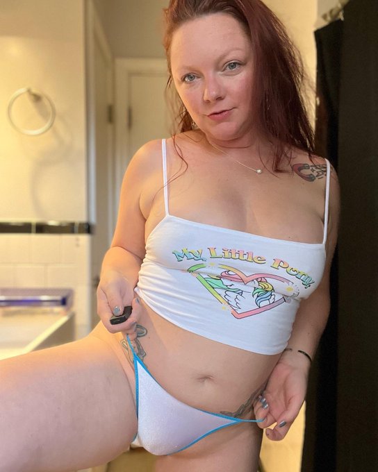 You should sign up for https://t.co/FhWUxTNwts and watch me suck a big cock and get my pussy creamed<a href="/tag/countrygirl"class="tags"><span>#countrygirl</span></a><a href="/tag/loveisblind"class="tags"><span>#loveisblind</span></a><a href="/tag/lesbian"class="tags"><span>#lesbian</span></a><a href="/tag/girlskissing"class="tags"><span>#girlskissing</span></a>