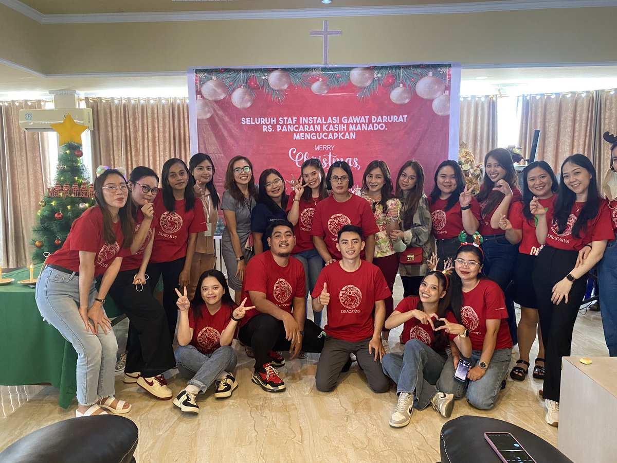 uputpan's tweet image. Masih natal bersama mereka 😍❤️ #emergencycrew #Christmas