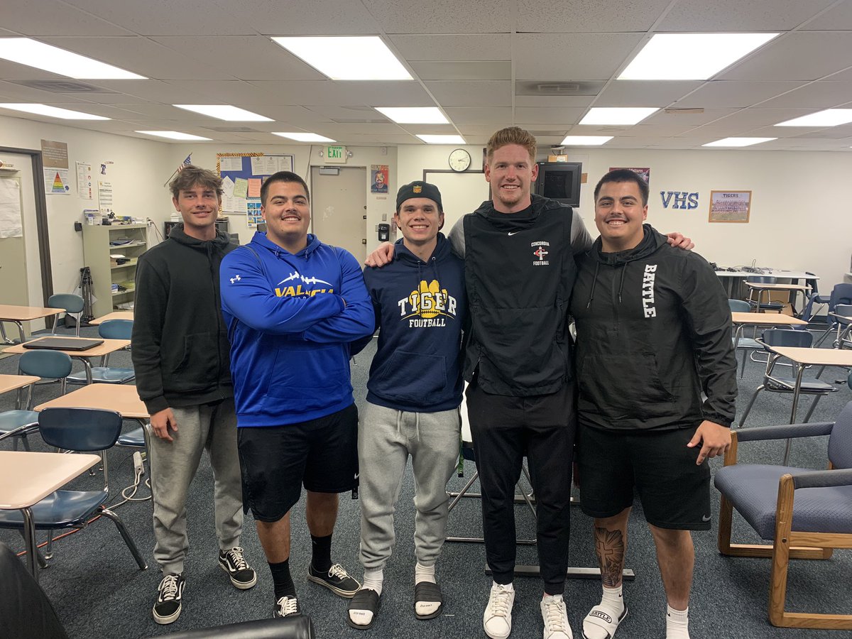 Mike McGlenn (@mikemcglenn133) on Twitter photo I WOULD LIKE TO THANK <a href="/elijahko8/">Elijah Kothe</a> FOR STOPPING BY OUR SCHOOL TODAY TO TALK TO US FOR NEARLY A HOUR LOVED THE CONVERSATION
<a href="/CUAA_Football/">Concordia Football</a>
<a href="/VHS_Football/">Valencia Tiger Football</a> <a href="/ValenciaTigers/">Valencia High School</a> <a href="/valenciatiger1/">ValenciaTigerAthletics</a> I WOULD LIKE TO THANK <a href="/elijahko8/">Elijah Kothe</a> FOR STOPPING BY OUR SCHOOL TODAY TO TALK TO US FOR NEARLY A HOUR LOVED THE CONVERSATION
<a href="/CUAA_Football/">Concordia Football</a>
<a href="/VHS_Football/">Valencia Tiger Football</a> <a href="/ValenciaTigers/">Valencia High School</a> <a href="/valenciatiger1/">ValenciaTigerAthletics</a>