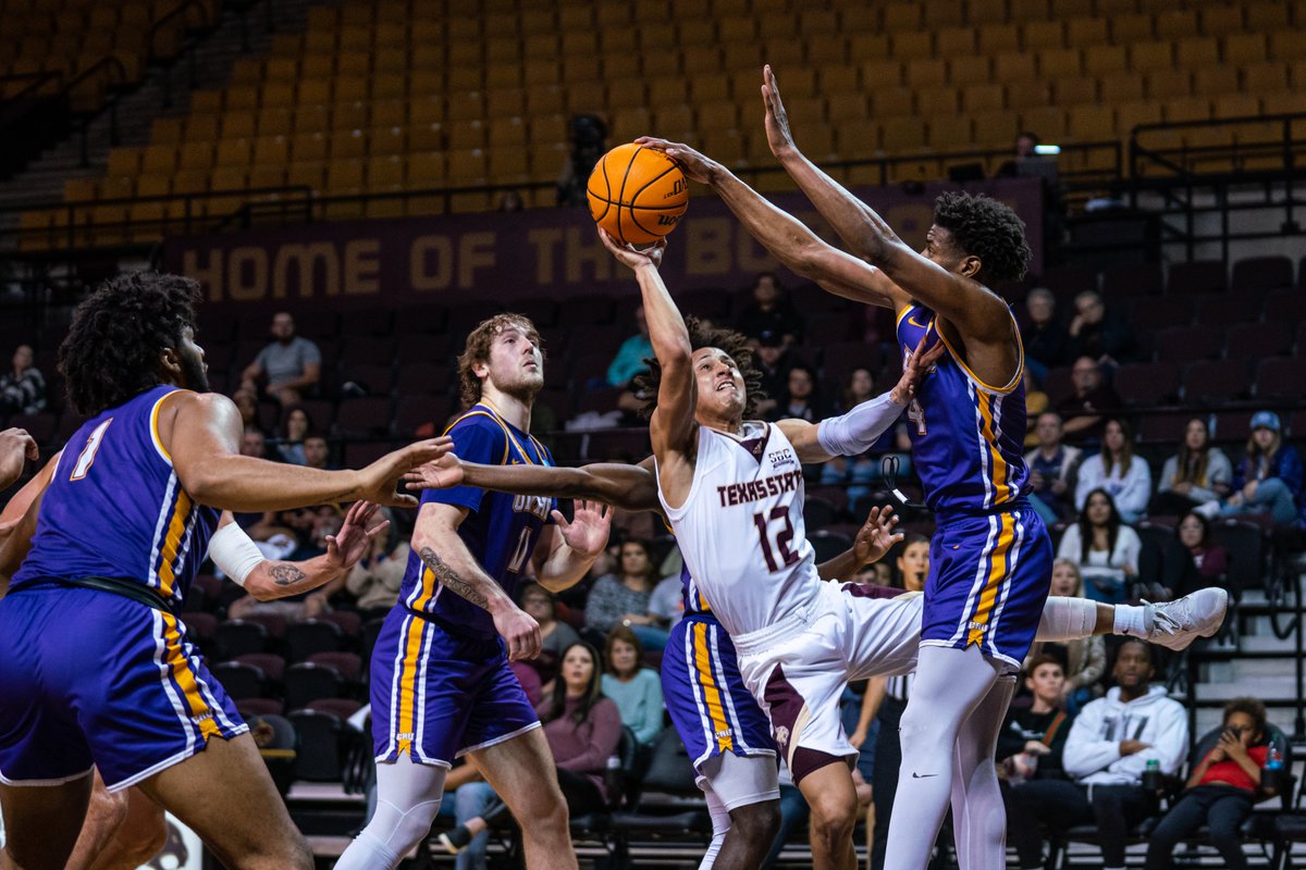 UMHB Basketball🏀 tweet media