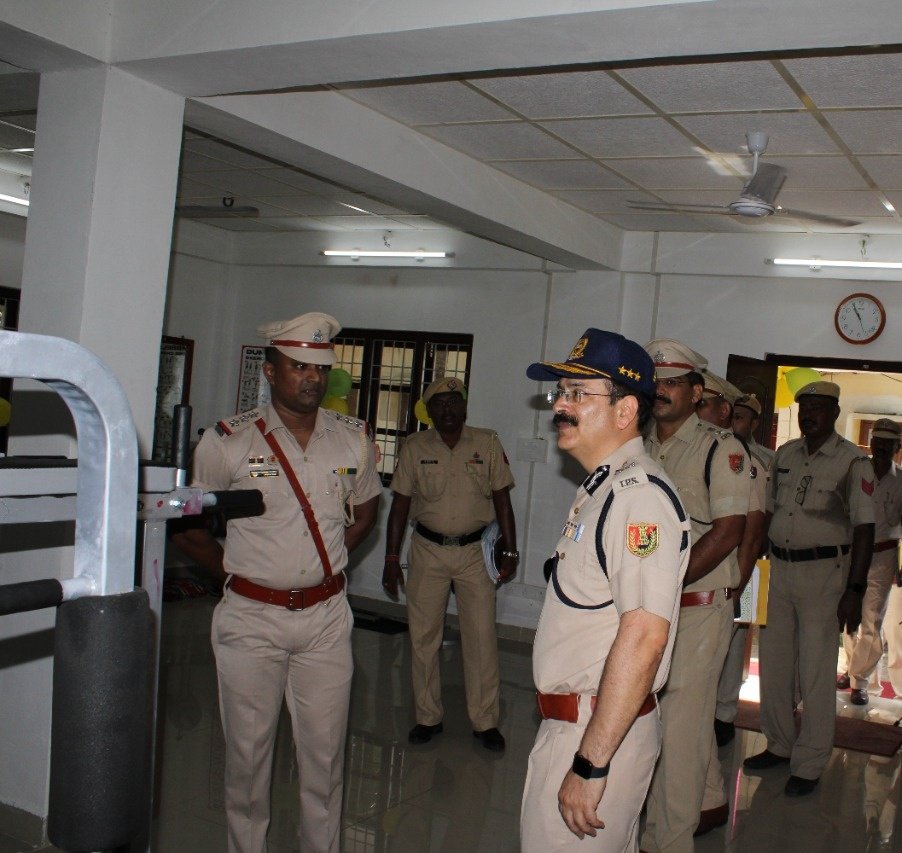 SP_Nicobar_ANP's tweet image. On 10/12/22 Shri. Neeraj Thakur, IPS, DGP A&amp;amp;N Police dedicated a Yoga -cum -Fitness Centre equipped with latest fitness machines and an exclusive zone for yoga and meditation to the Police staff and public of Carnicobar Island.
@MediaRN_ANI @DGPANIslands @AndamanPolice