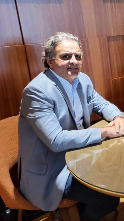 🚨 Aécio Neves:
"Esse governo assume envelhecido"
Disse Aécio Neves em entrevista
