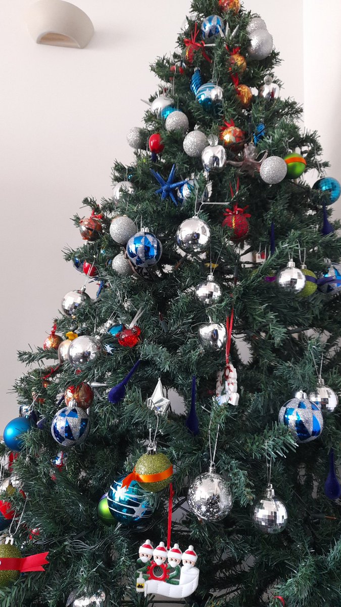 chrisbondmorefm's tweet photo. Merry Christmas https://t.co/7sMA1qipGr