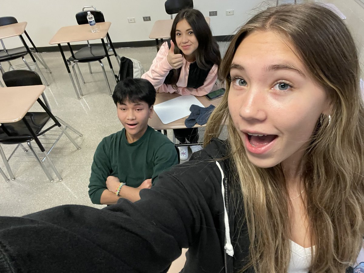 Eraser slide “loco” space. Toma un selfie para El Twitter de Sra. b.