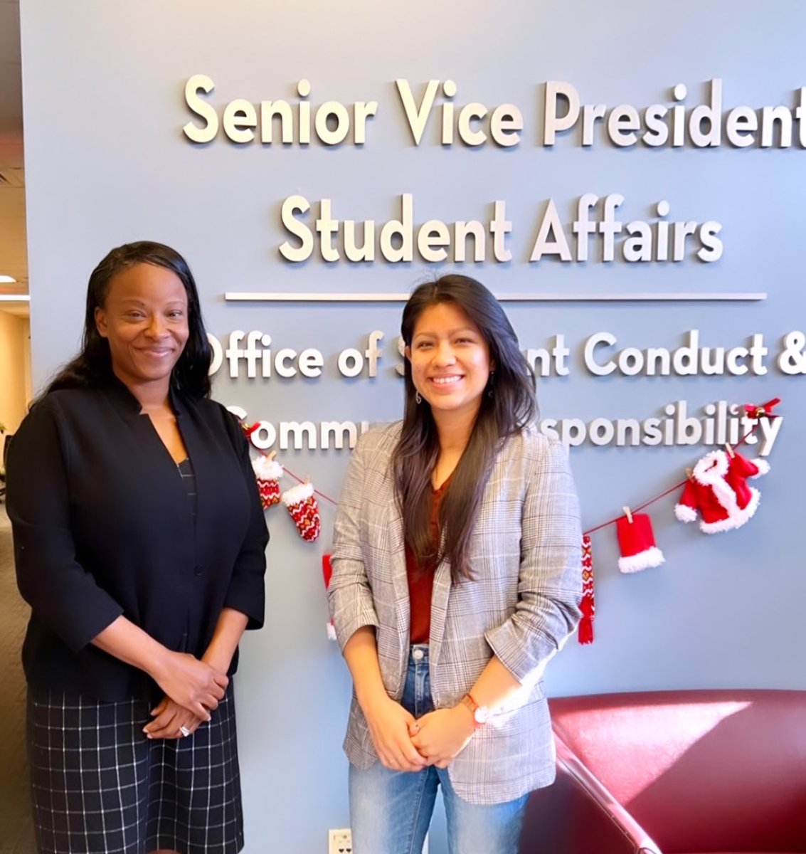 Dr. Kawanna Leggett (@svp_drk) on Twitter photo Community Connection last Thursday…Meet Jenny Mendez 19’ <a href="/LMUsoe/">LMU School of Education</a> alum. Jenny serves as our
Assistant Director of Alternative Breaks and Advocacy. Jenny shared “one of the many reasons I was drawn to <a href="/csa_lmu/">Pam Rector CSA LMU</a> at <a href="/LoyolaMarymount/">Loyola Marymount University</a> is that we are student and community facing.” Community Connection last Thursday…Meet Jenny Mendez 19’ <a href="/LMUsoe/">LMU School of Education</a> alum. Jenny serves as our
Assistant Director of Alternative Breaks and Advocacy. Jenny shared “one of the many reasons I was drawn to <a href="/csa_lmu/">Pam Rector CSA LMU</a> at <a href="/LoyolaMarymount/">Loyola Marymount University</a> is that we are student and community facing.”