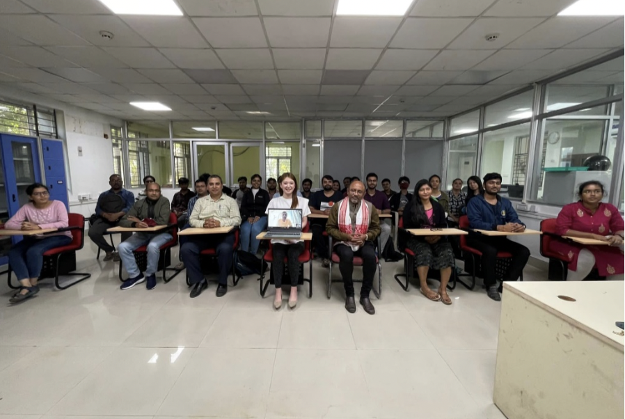 ijlsfc's tweet photo. "Lecture at Center for Disaster Management Research (CDMR) of IIT Guwahati"

On November 21, 2022, Rajib Shaw (Professor, Graduate School of Media and Governance) gave a lecture to students at the Center for Disaster Management and Research (CDMR), IIT Guwahati.

#indiajapanlab https://t.co/hBkM9arF4Q